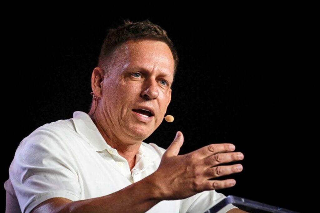 Palantir-Gründer Peter Thiel 95f98736 d379 4cc6 8034 b9805c998e34 - Teknoloji İdeologları Nasıl bir Savaş Devrimi Hayali Kuruyor? - 10