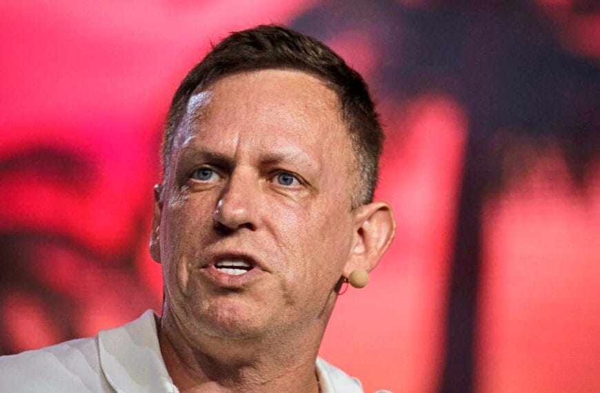 Teknoloji İdeologları Nasıl bir Savaş Devrimi Hayali Kuruyor?