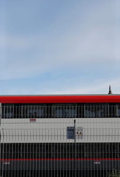 “Çok Hızlı İlerliyor”: En İyi Yapay Zekâyı Yaratma Yarışının İç Yüzü